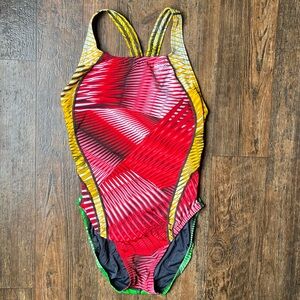 Speedo Women’s Bathing Suit size 40